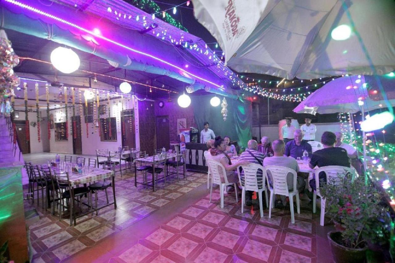 拉什米酒店 阿格拉 外观 照片